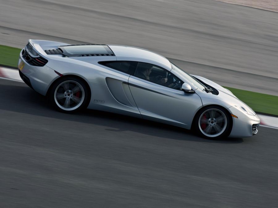  McLaren MP4-12C 2009 года  (фото 63 из 268)